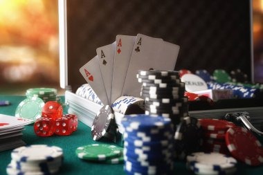 madura slot mobile app interface showing live blackjack table and payment options
